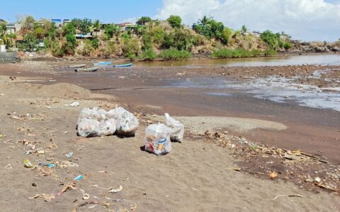 Avec l’importation massive de bouteilles d’eau, comment gérer la pollution plastique ?