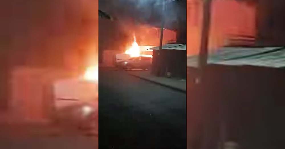 Nuit d'angoisse à Combani avec l'incendie d'une vingtaine de véhicules