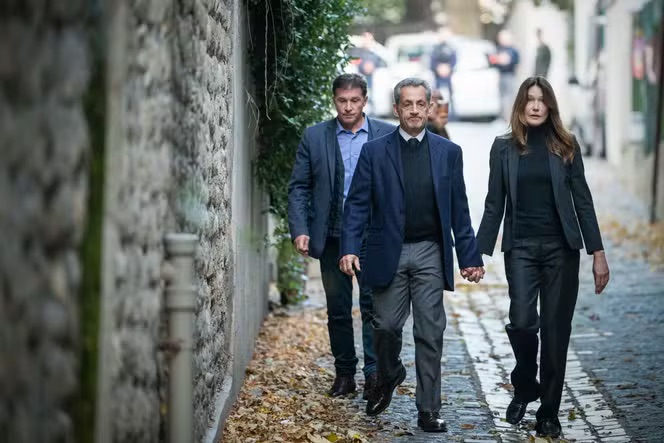 Nicolas Sarkozy derrière les barreaux : l’ancien président demande sa libération